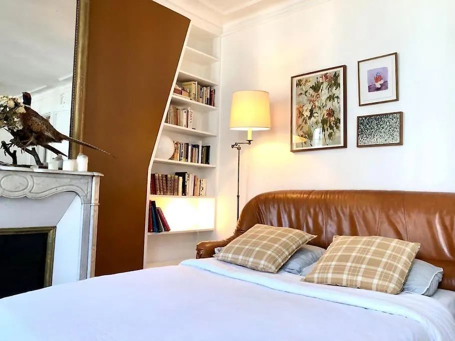 Apartamento Parishome! Double Balcony, Art & Designer Touches